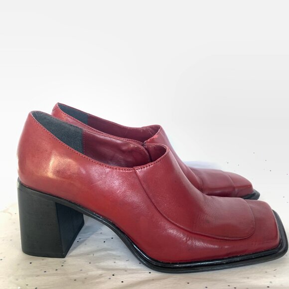 Diba Vtg Y2K Red Square Toe Flat Toe Box Block Heel Loafers Zip Side - Sz 8.5 - Picture 4 of 15